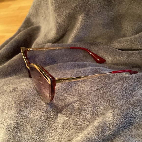 NWOT Authentic Prada sunglasses. These are rare glasses and brand new. No marks - Picture 5 of 7